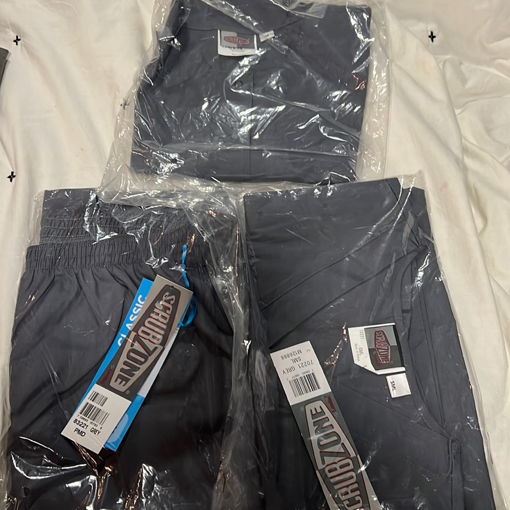 ***New Scrubs***